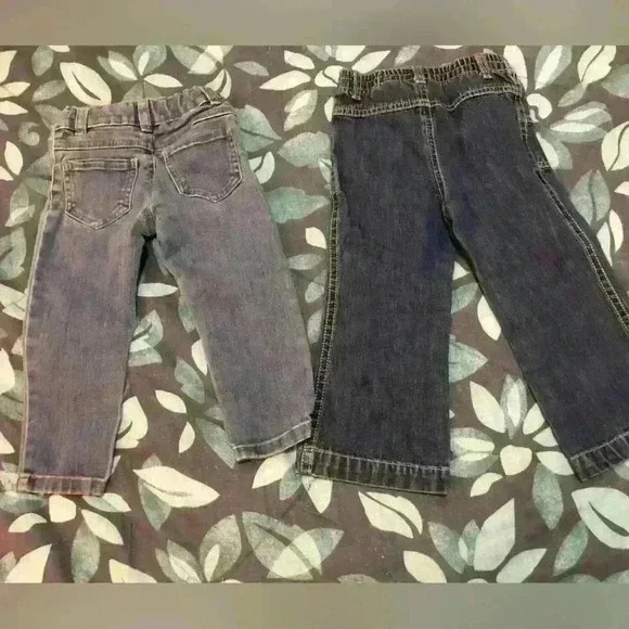 Jeans 2T - Picture 4 of 4